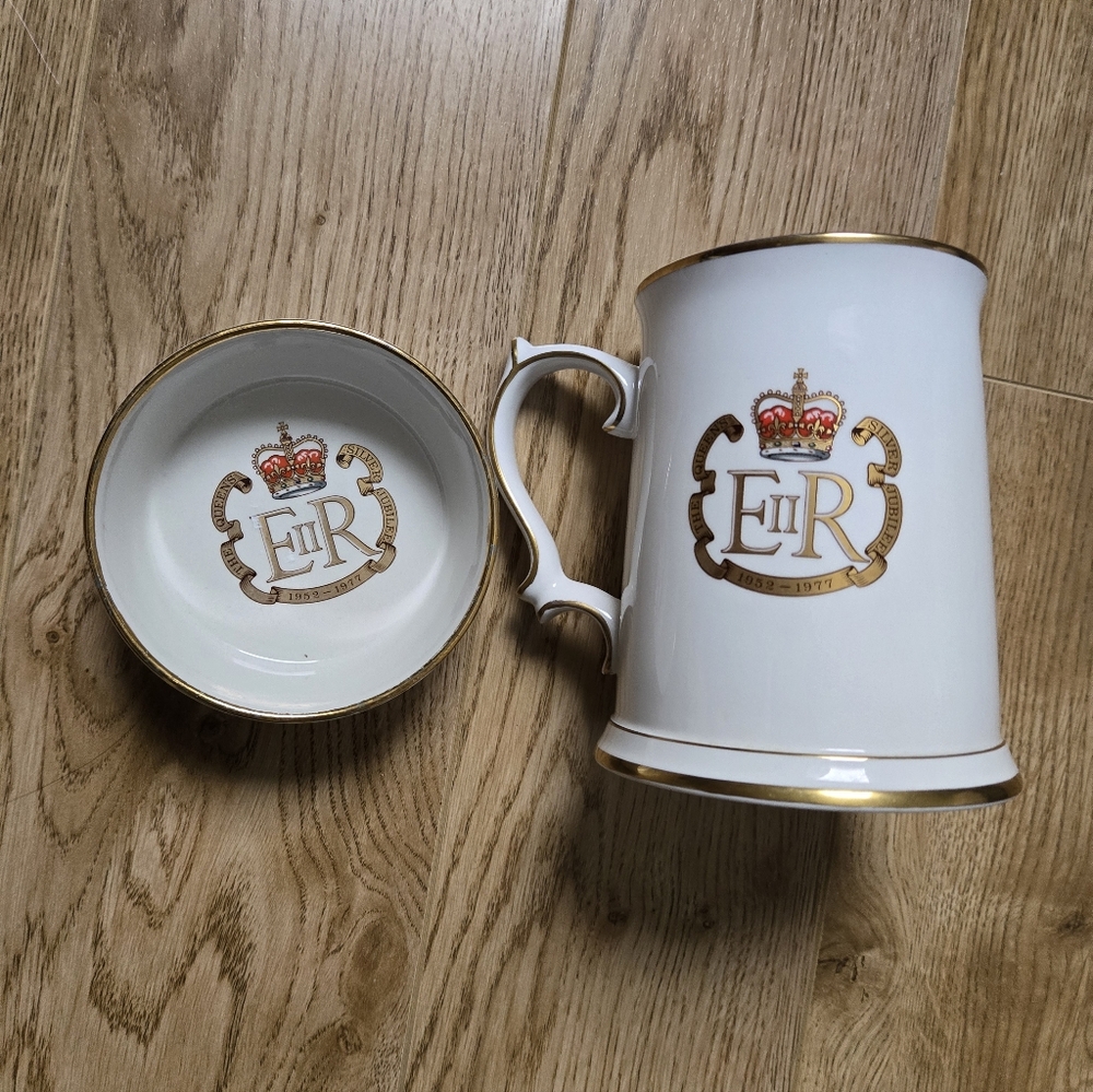 ROYAL -Queen Elizabeth Silver Jubilee Tankard & Small Dish.